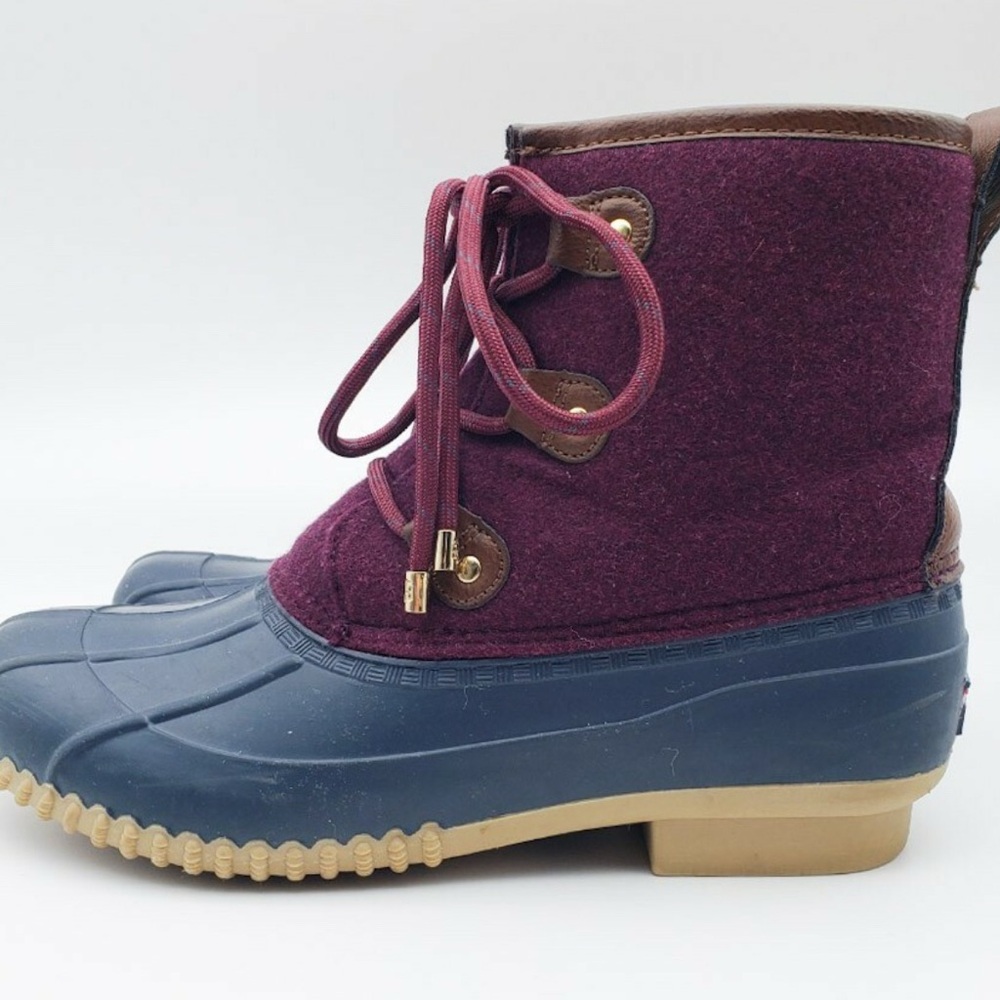 Tommy Hilfiger Women's Burgundy and Navy Duck Boots